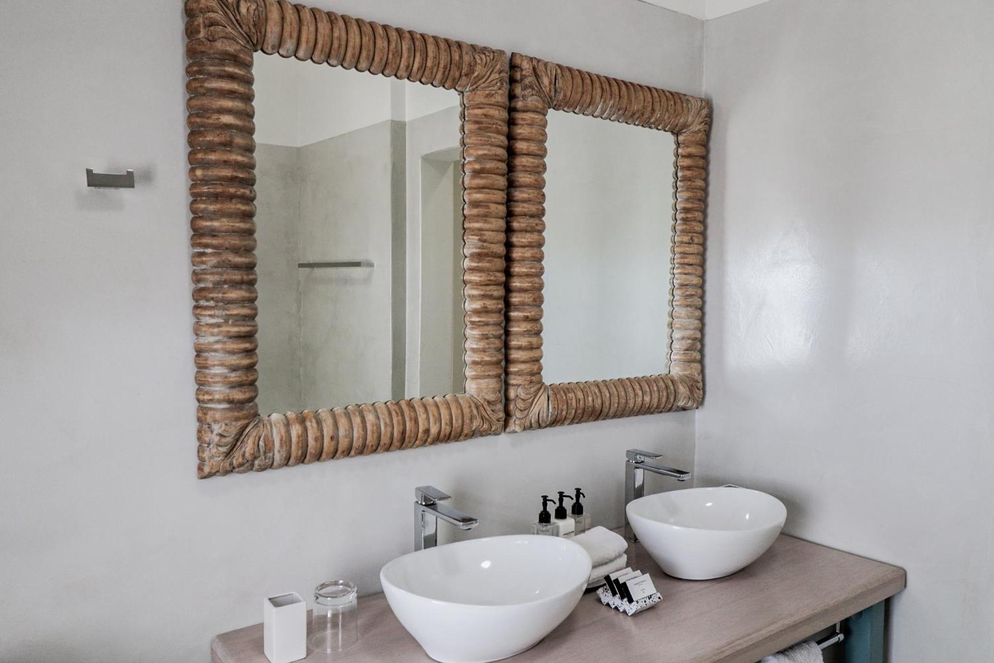 Lavender Manor Guest Lodge Hermanus Room photo