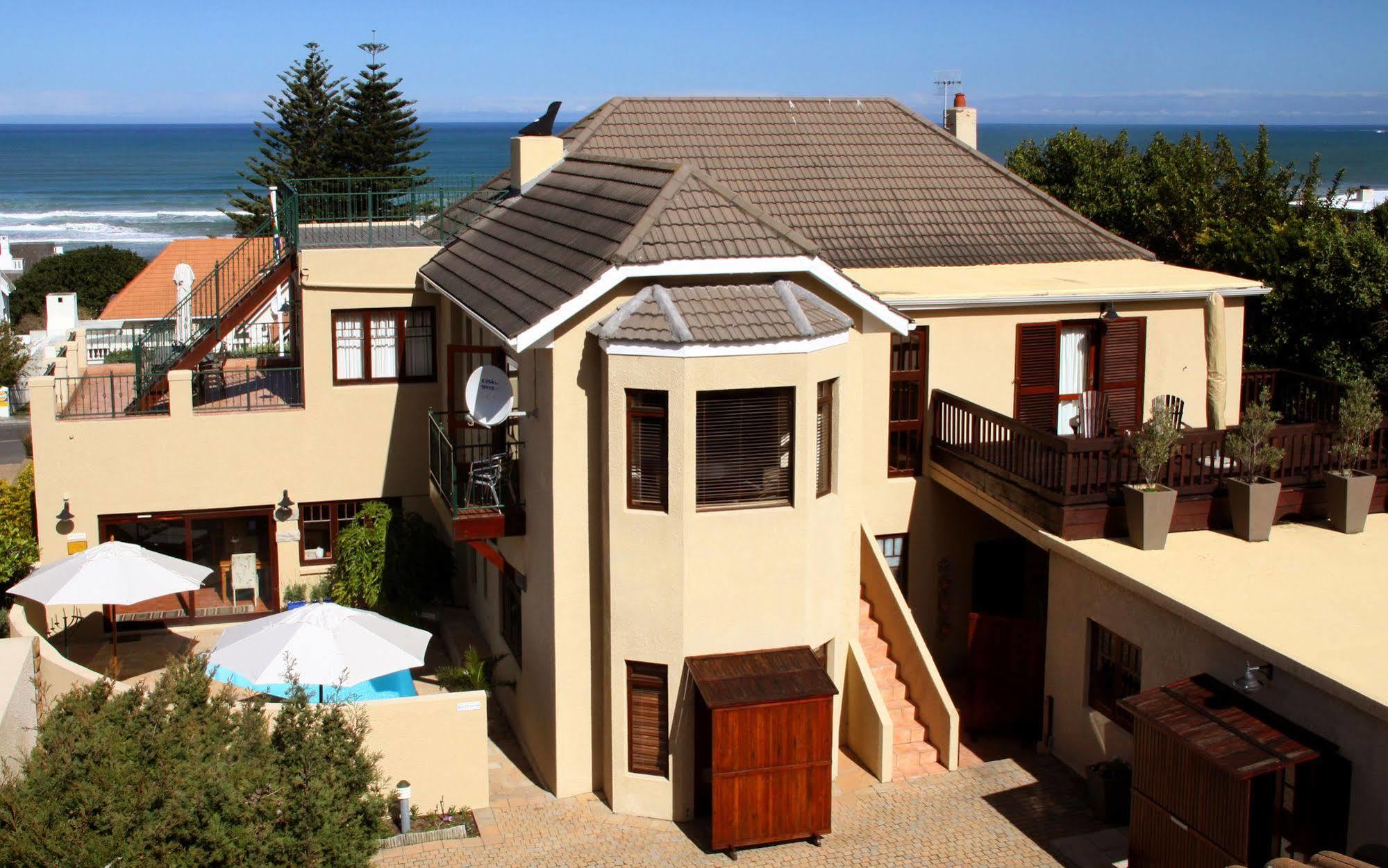 Lavender Manor Guest Lodge Hermanus Exterior photo